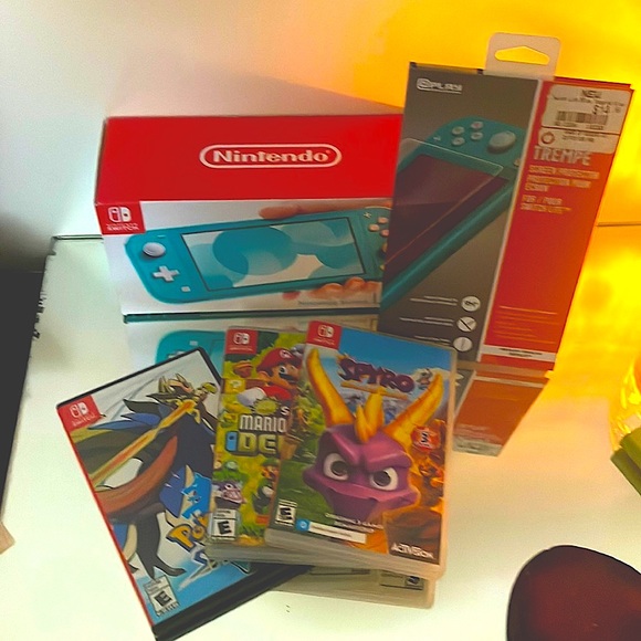 *5x Host Pick!* Nintendo Switch Lite in Turquoise Bundle - Picture 6 of 7